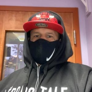 Meet your Posher, Almando